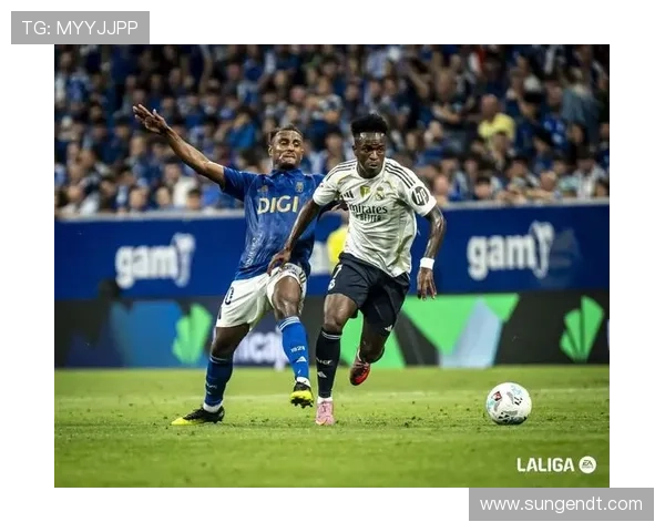 皇马半场领先阿拉木图姆巴佩点球破门维尼修斯错失良机